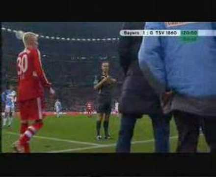 Ribery sick foul - Bayern Munich, Derby against 1860 Munich