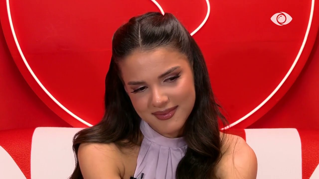 Pas rrëfimit prekës Rizarta merr një telefonate emocionuese nga i ati, surprizohet edhe nga motra