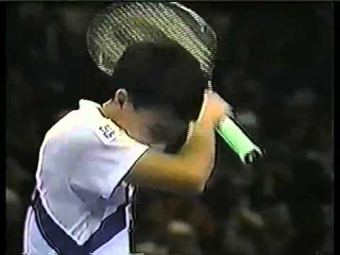 Michael Chang vs J. McEnroe - Nabisco Masters 1989 - 03/13