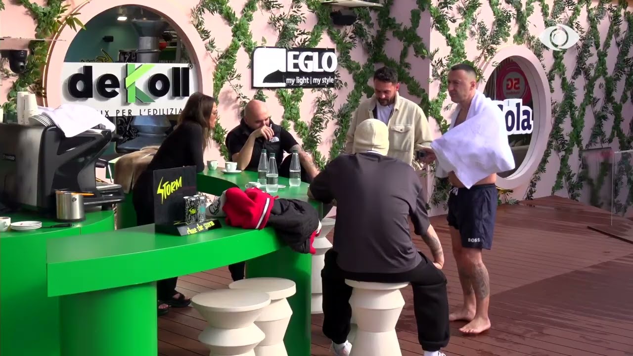 G Bani e nis ditën me energji, banori hidhet në pishinë