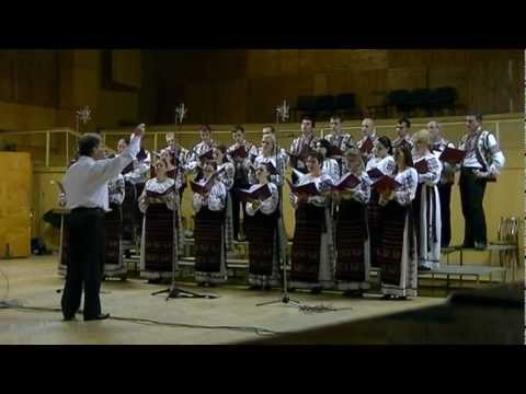 76.Corul Moldova-Paparudă-rudă(Gr.Vieru, Şt.Andronic)Solo: Liuda Evtodii, dir.Valentin Budilevschi