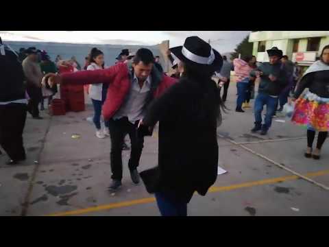 ❤️❤️Huancainos que se respeta bailando el rico Huaylash 🇵🇪🇵🇪🇵🇪🎷