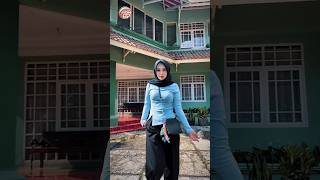 Download lagu bergaya gen alpha #shorts #hijab #joget #cantik #shortvideo mp3 Download lagu bergaya gen alpha #shorts #hijab #joget #cantik #shortvideo mp3