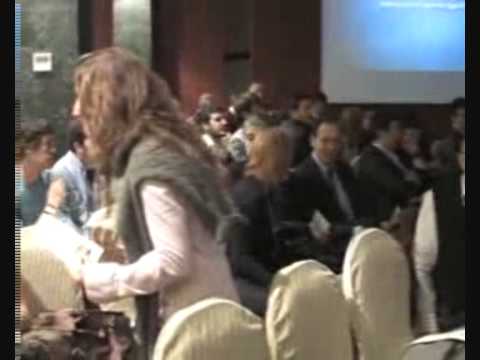 Majestic 2.0 (Clip 01) Comença la festa d'Alternativa de Govern