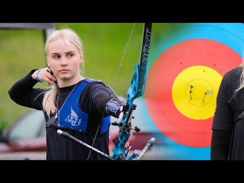 Marín Aníta hits perfect 10 10 10 for a Gold Medal