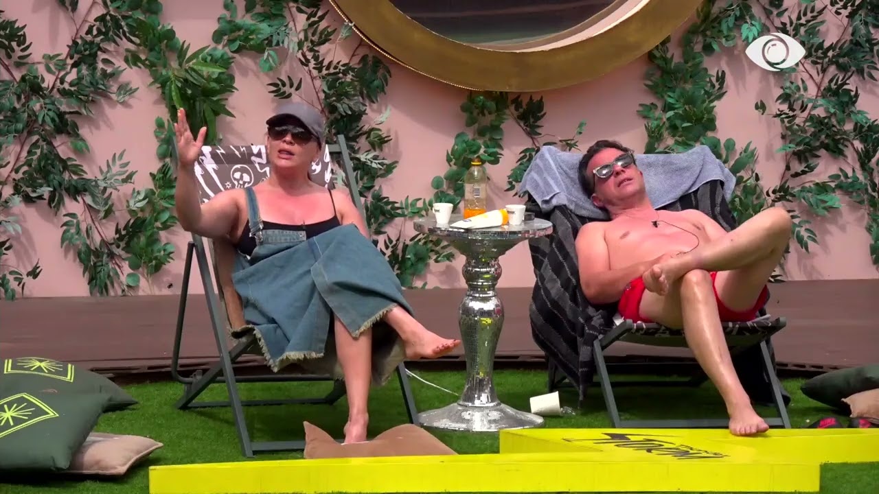 “Mos u fut nëpër skuta”/ Rozana debaton me Gjestin: Nuk luan dot vetëm