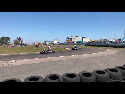 Club 100 - LW Sprints - Clay Pigeon - Heat 7 snippets feat. #52 Andrew Bushell