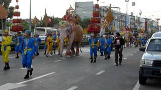 ขบวนแห่พระธาตุกลับวัดสังฆทาน.MOV