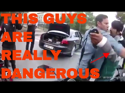 Turkish President's(Erdogan) bodyguard fighting with motorbikers