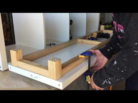 Free Time Creation: IKEA Kallax Hack - Hallway bench with storage (Adding pallet wood legs)