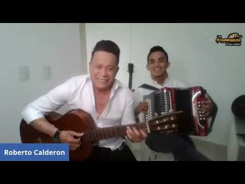 Roberto Calderon explica una de sus canciones