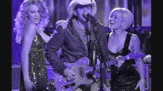 Taylor Swift and Kellie Pickler-Best Days of Your Life