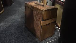 Video thumbnail for MusicData - Fender 80 PROOF Blues Junior Limited Edition by MusicDataTV