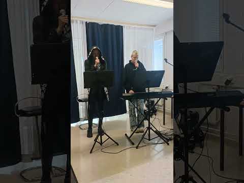 kuuma kesäyö. Janizei feat Jansku