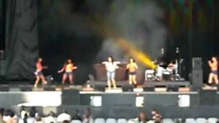 Kim Davis Opening for Ice Cream Summerfest 2009 - Valentine 4 Life