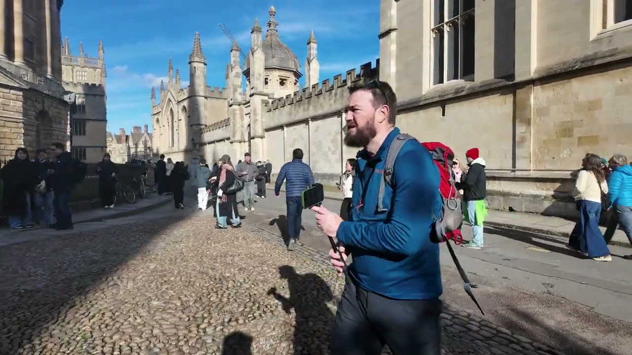 Oxford Walking Tour | Historic Colleges, Radcliffe Camera & Harry Potter Filming Locations
