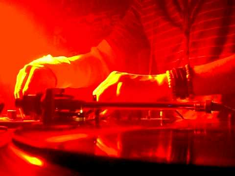 Sylvester Sektbar09MastaK 03-05