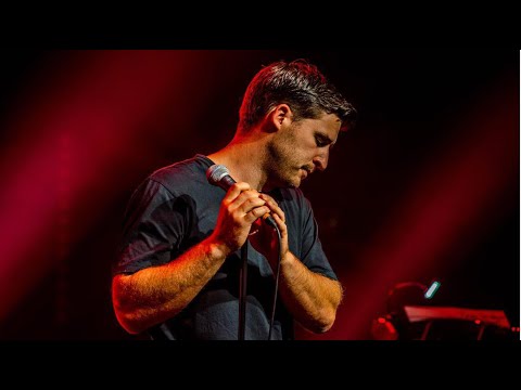 Max Riebl - Running Up That Hill | Chapel Summer Sessions