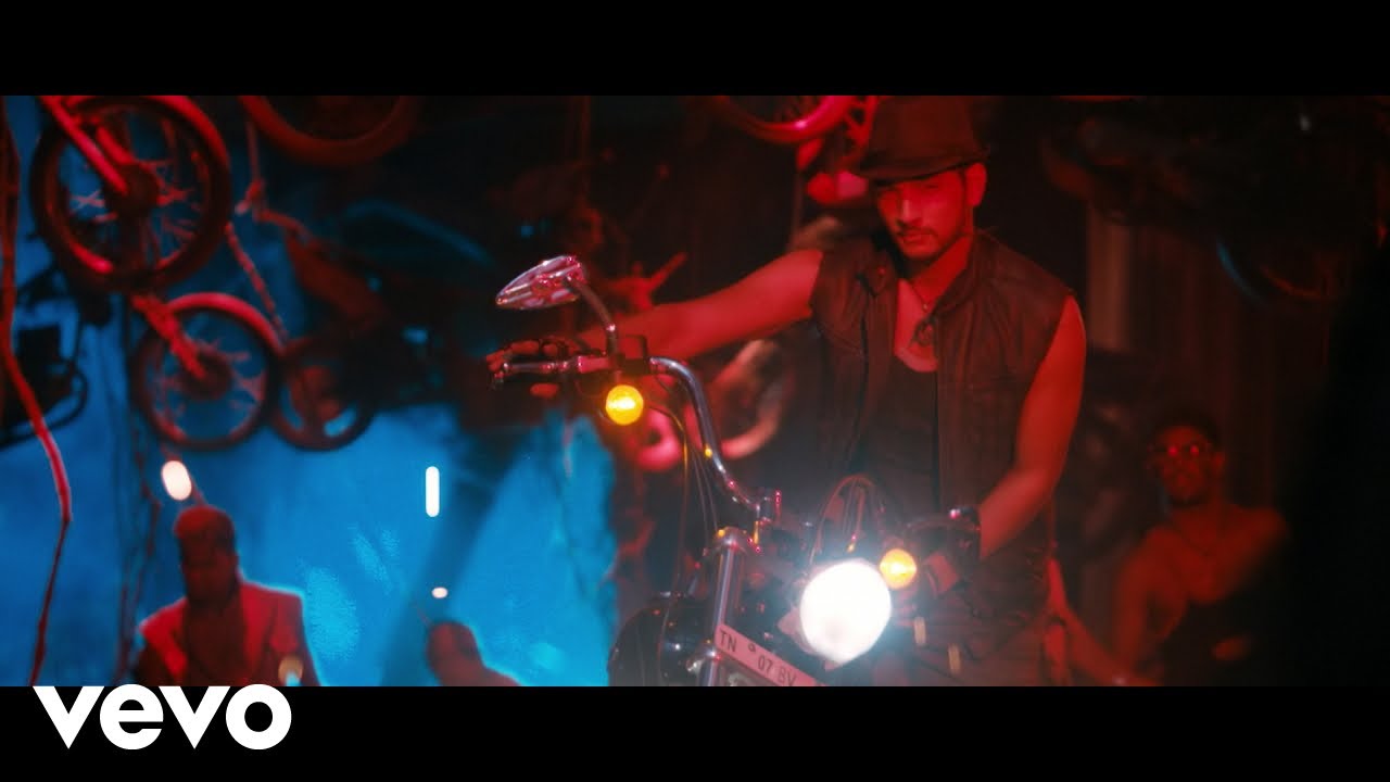 Move Your Body Lyrics  | Vai Raja Vai | Gautham Karthik, Priya Anand | Ilayaraja | Yuvanshankar Raja