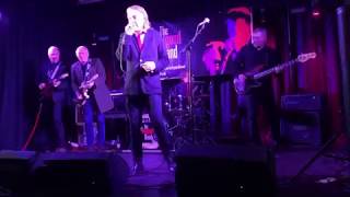 Dennis Greaves (NBZ) &amp; The Feelgood Band! &quot;Walking the Dog&quot;