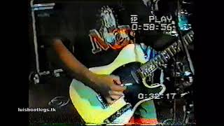 14 NOFX - I Wanna Be Your Baby (2nd camera) 1993-06-23 Avilés, Spain - Quattro Dance rare