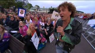 Magnus Uggla - Jag och min far (Live @ Allsång på Skansen)