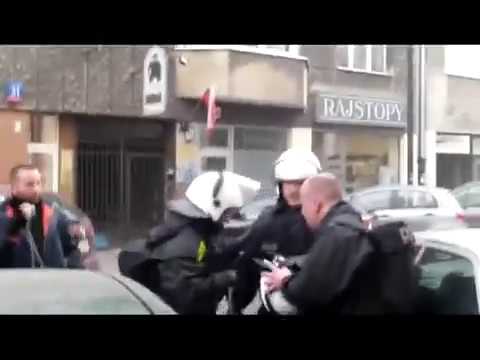 Kto mieczem wojuje...