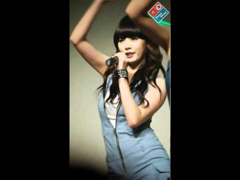 [Fancam] 101120 Hyuna - Hot issue, Muzik