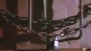 Jugando Al Amor Lyrics English Translation