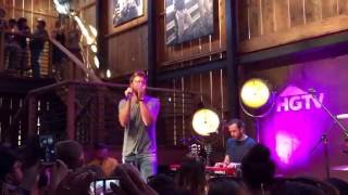 Lonely Girl-Charles Kelley-CMA Fest-Jun 10, 2016