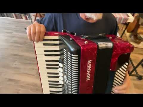 Hohner Bravo III 72 Chromatic Piano Accordion - Red - w/ Original Rolling Case image 10