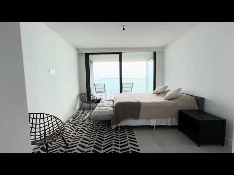 Video de YouTube - Apartamento en Venta de 3 dormitorios con  Garage en Playa Mansa, Maldonado