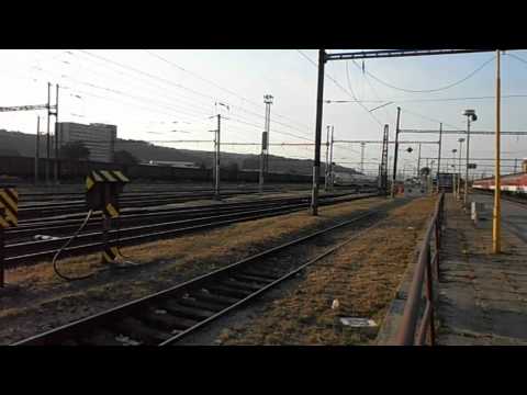 Elektrická dvousystémová jednotka  671