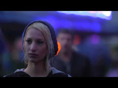 El puente de los aburridos - La Derecha