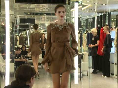 The cool COCKTAIL look with Azzaro.