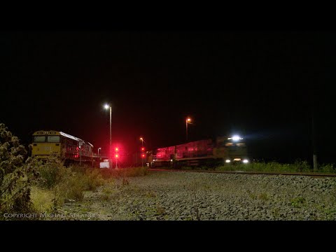 1PM6 Pacific National Freight Train At Night (28/4/2021) - PoathTV Australian Railways