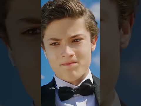 iskandar #shorts #youtubeshorts  #brightfuture #whatsapp_status