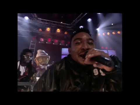 The KLF feat Tammy Wynette - Justified and Ancient - TOTP 05 12 91