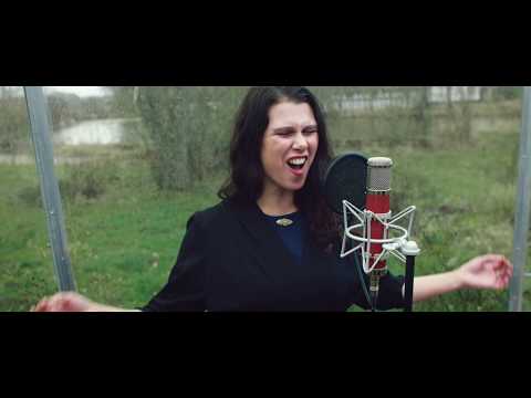 SOFA SONGS #1: Floating Sofa Quartet & Mia Guldhammer