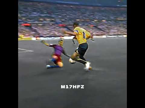 This is the day Victor Valdes destroyed Arsenal in Champions league final | 17/05/2006 |