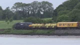 preview picture of video '071 on the weedsprayer @ the Suir causeway, Waterford (14-6-2013)'