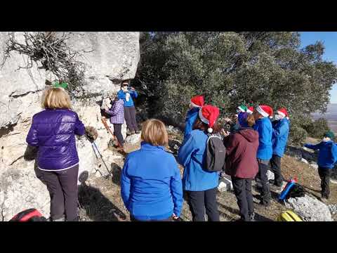 Paso a paso pone su belén en el Pico Frentes