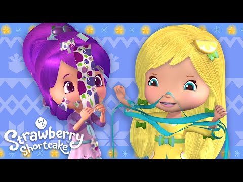 Gift Wrapping FAIL βοΈ Strawberry ShortcakeβοΈ Winter Full Episodes βοΈ Kids Cartoon - Kids TV Series, Kingdom Kids Zone - Strawberry Shortcake - WildBrain
