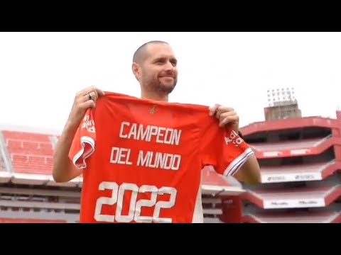 Albil: "No quiero ser cómplice de algunas situaciones, prefiero dar un paso al costado"