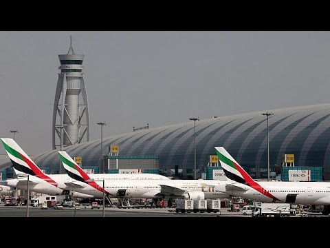 Accidente de un avión al aterrizar en el aeropuerto internacional de Dubai