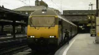 Mike Batt - Railway Hotel video