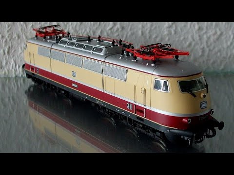 Modelleisenbahn H0 Roco Liliput Fleischmann Brawa Trix Lemaco LOKPARADE - model railroad railways -