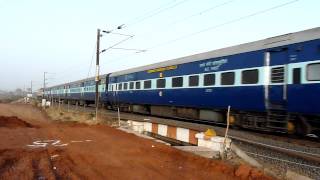 preview picture of video 'India's first ISO certified train WCR's Shaan-E-Bhopal Express'