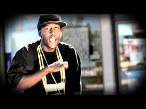 YOUNG WIN VIDEO ( IN THE STREET) FT YUNG LOTT