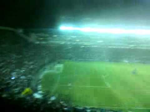 el que no salte es fresero maricon 2